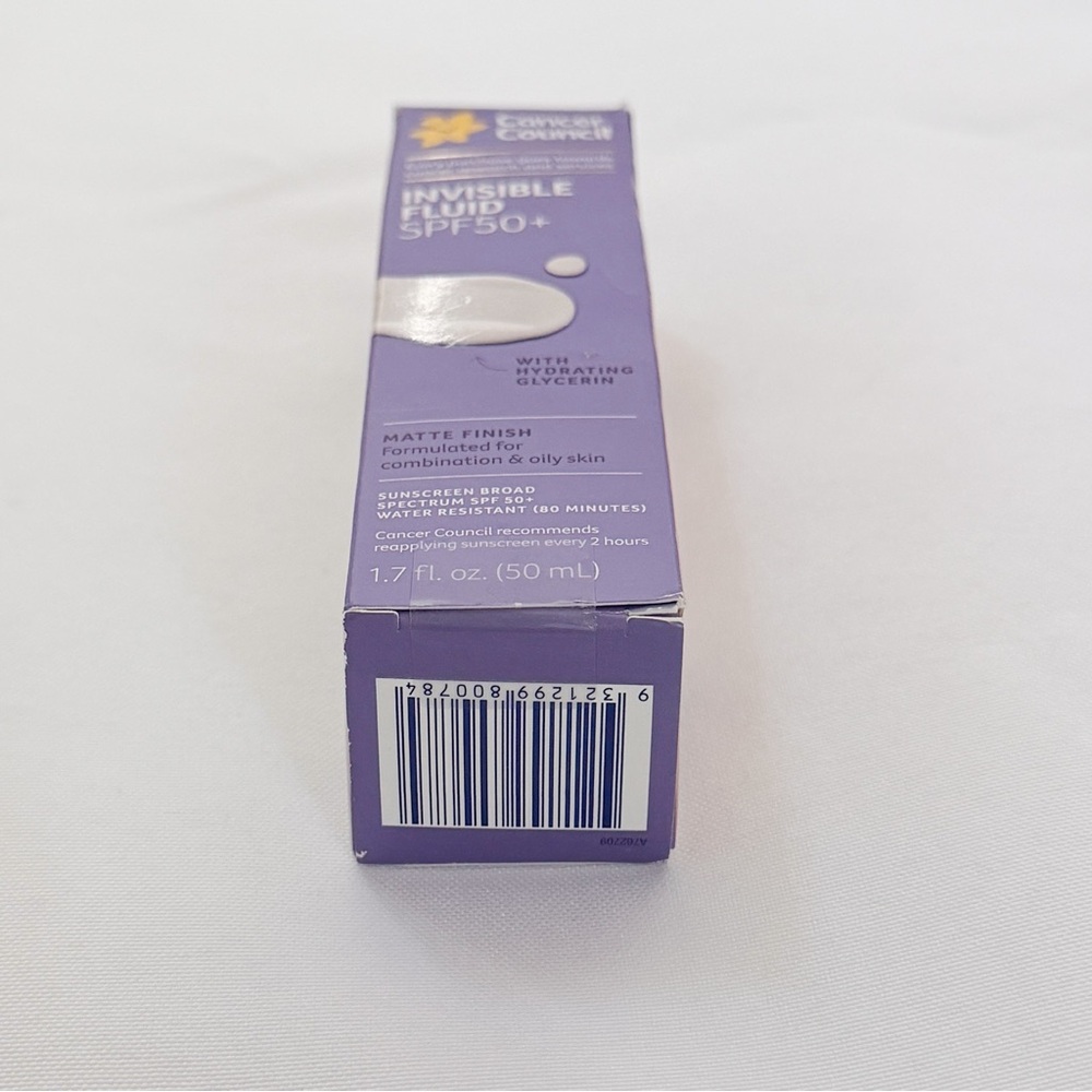 Cancer Council Invisible Fluid Sunscreen SPF50+ - Picture 2 of 6